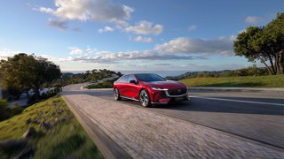 La nuova Mazda6e – Jinba Ittai per l’era della guida elettrica